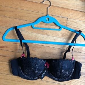 Black lace bra